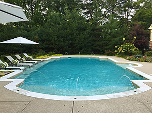 st louis pool construction, custom concrete pool, federal stone coping, textured deck, grecian